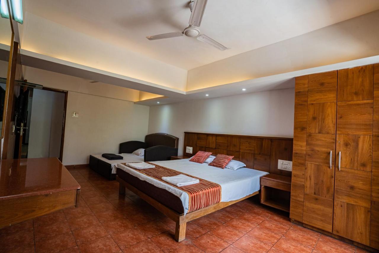 Royal Hills Pune Exterior photo